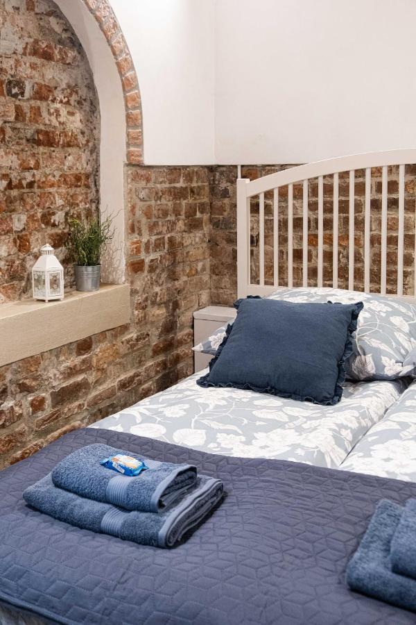 Old Town Wawel II Premium Apartments Krakow Luaran gambar
